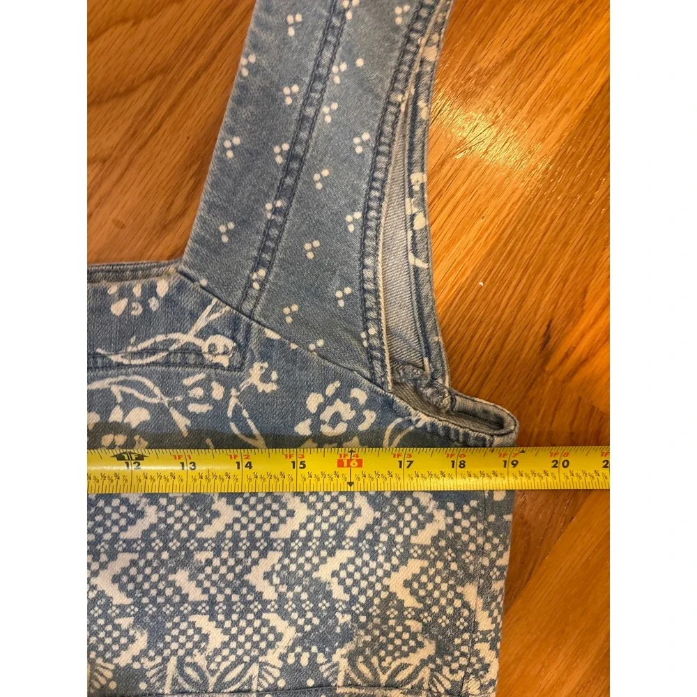 Free People Blue Floral Print Denim Crop Top Button Front Square Neck Medium